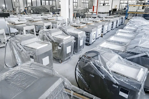 DongFeng warehouse and finished machines