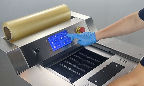 LCD Touchscreen with PLC Control for Intuitive Automatic Wrapping Operation