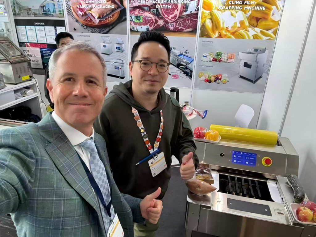 Sales Director Mr. Cin Lee Ng successfully reached a cooperation agreement in Interpack 2026 Düsseldorf